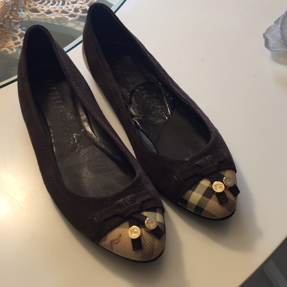 Burberry flats
